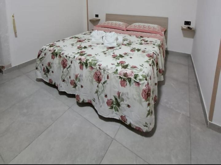 לינה וארוחת בוקר נאפולי Annahouse מראה חיצוני תמונה