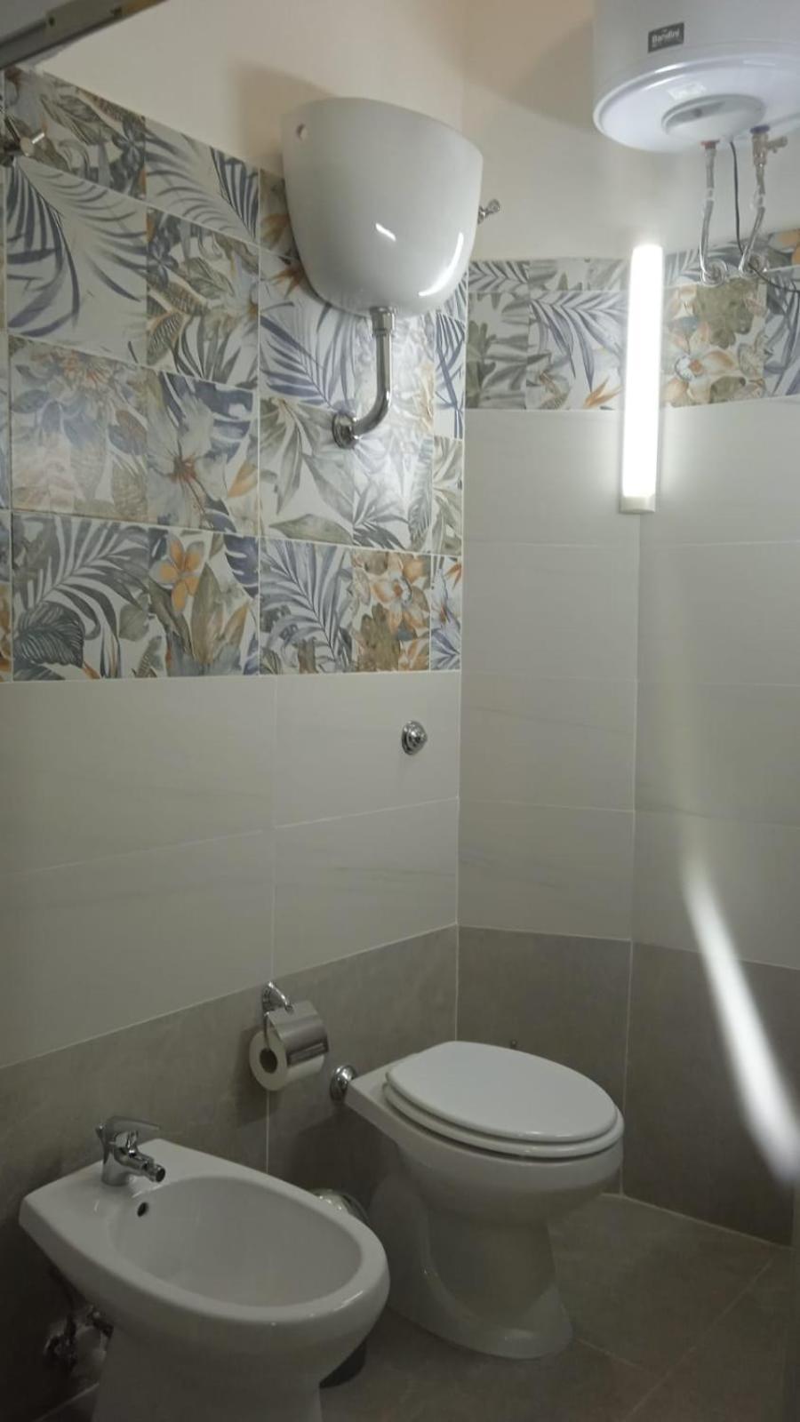לינה וארוחת בוקר נאפולי Annahouse מראה חיצוני תמונה